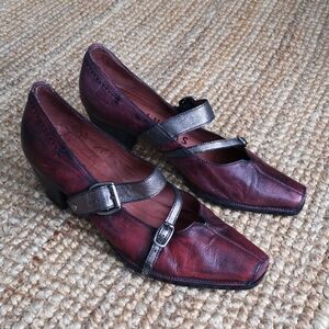 Funky Hispanitas leather heels